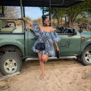 Off Shoulder - September 2022